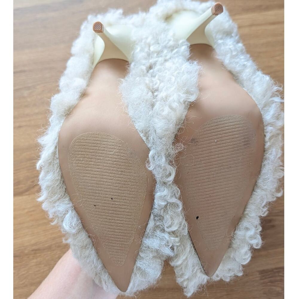 NIB Steve Madden Achilles Off-white Shoes Womens 6 Fluffy Faux Fur Heeled Pumps - Picture 5 of 6